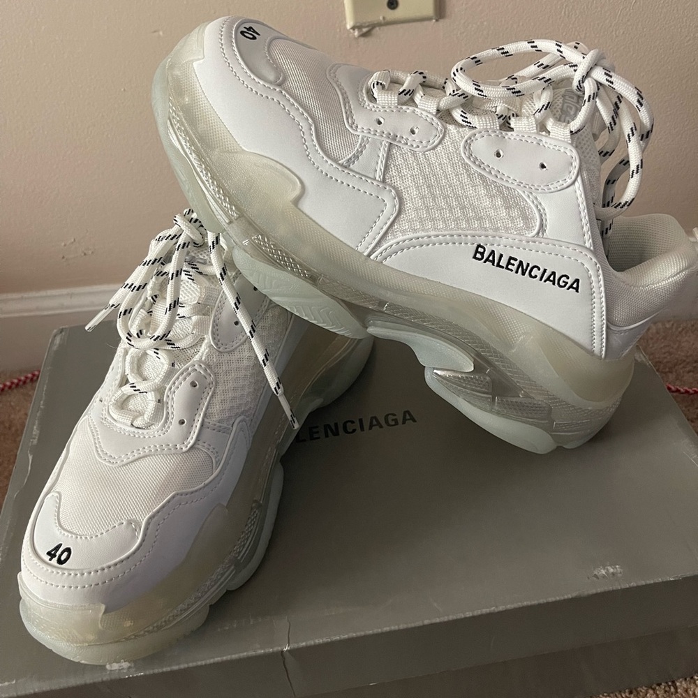 Balenciaga Shoes - Picture 3 of 6